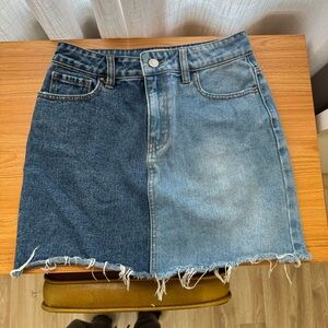 PacSun Two Tone Denim Frayed Raw Hem Jean Skirt Size Women's 24 Waist